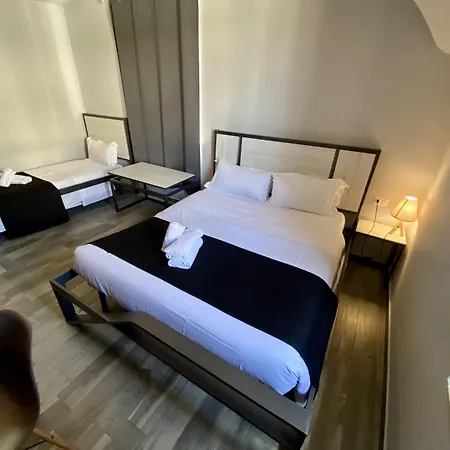 Resi Hotel