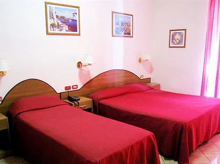 Hotel Resi Rom